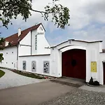 Wellness & Minipivovar Knezinek Ceske Budejovice
