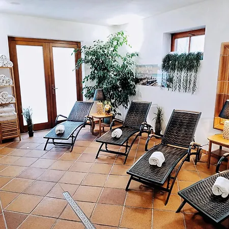 Wellness & Minipivovar Knezinek Resort 3*