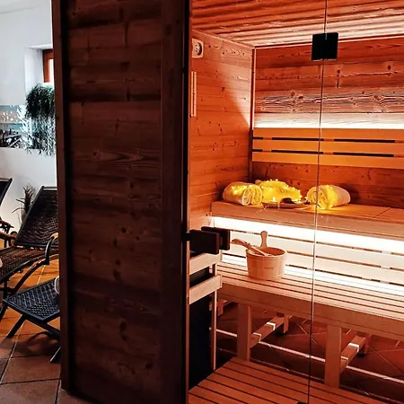 Wellness & Minipivovar Knezinek 3*