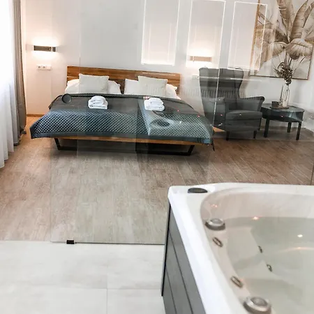 Resort Wellness & Minipivovar Knezinek 3*
