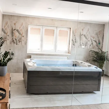 Wellness Hotel&minipivovar Kněžínek 3*