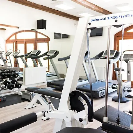 Wellness Hotel & Minipivovar Knezinek 3* Ceske Budejovice